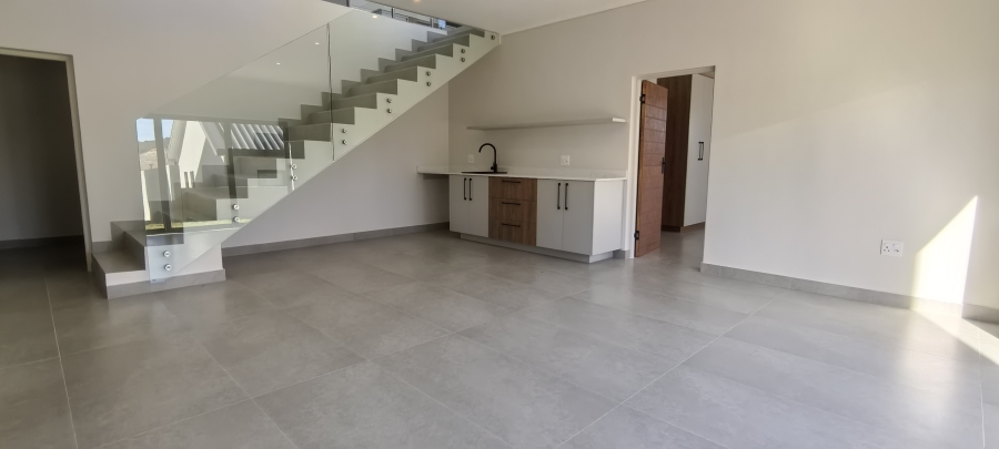 5 Bedroom Property for Sale in Outeniquasbosch Western Cape